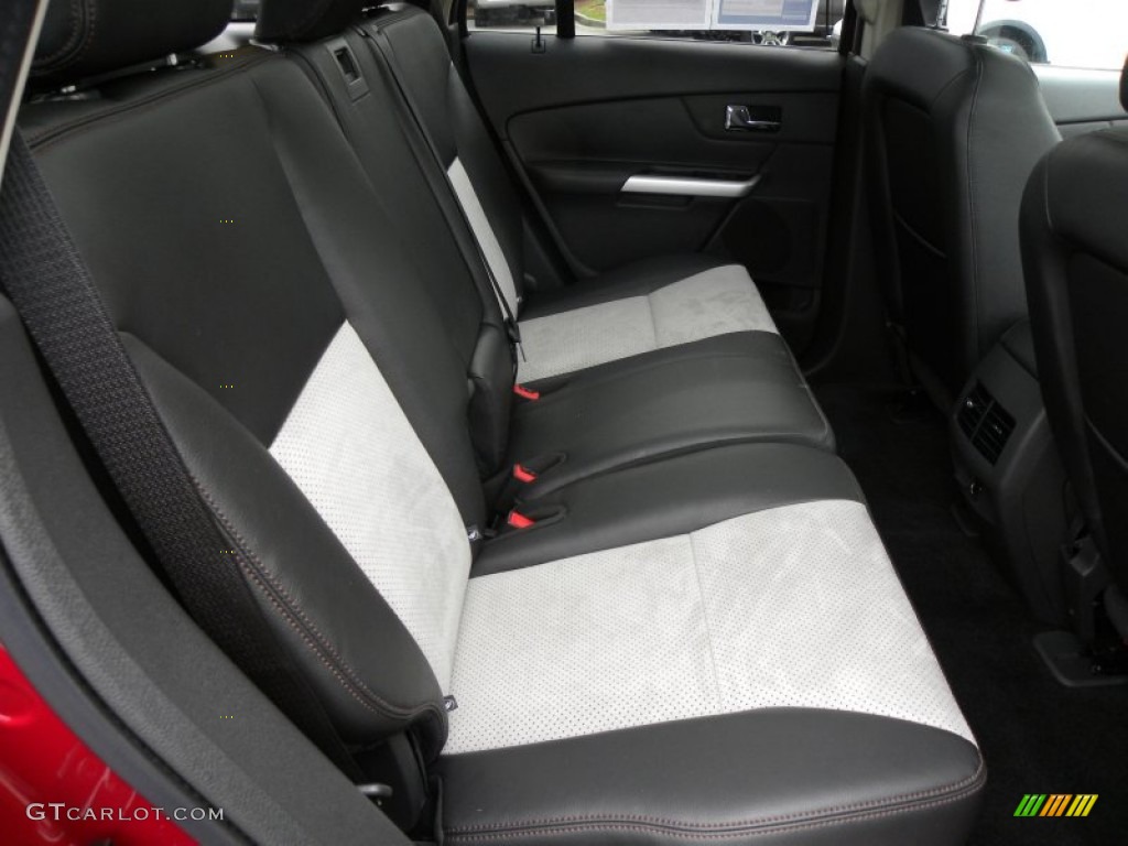 2013 Ford Edge SEL Rear Seat Photos