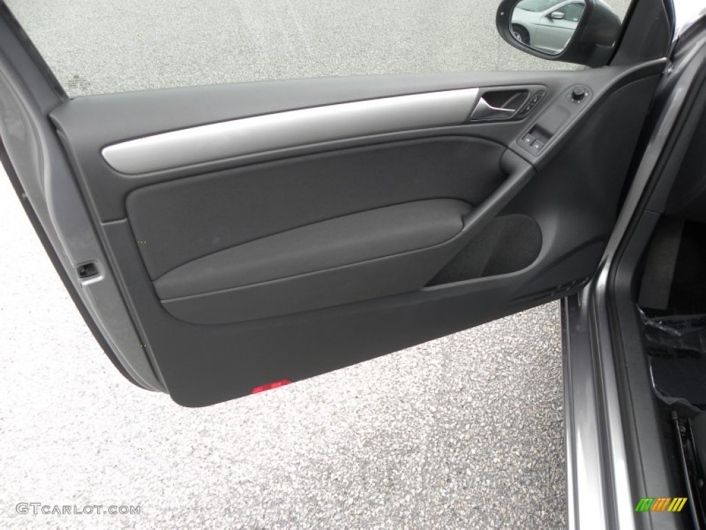 2011 Volkswagen Golf 2 Door TDI Door Panel Photos