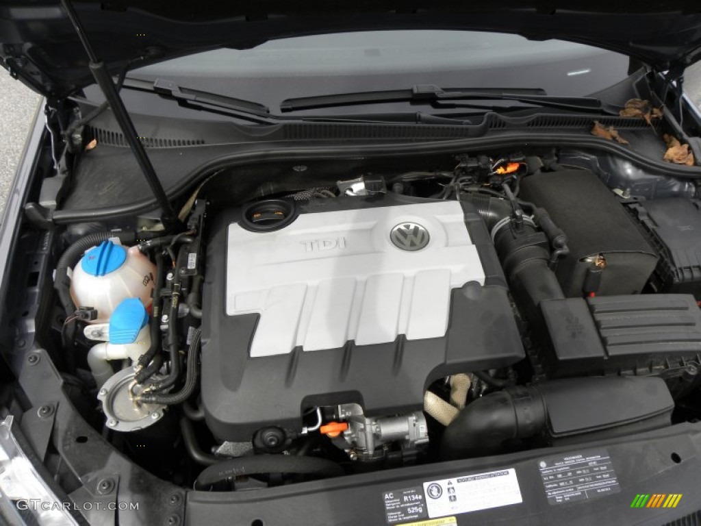 2011 Volkswagen Golf 2 Door TDI Engine Photos