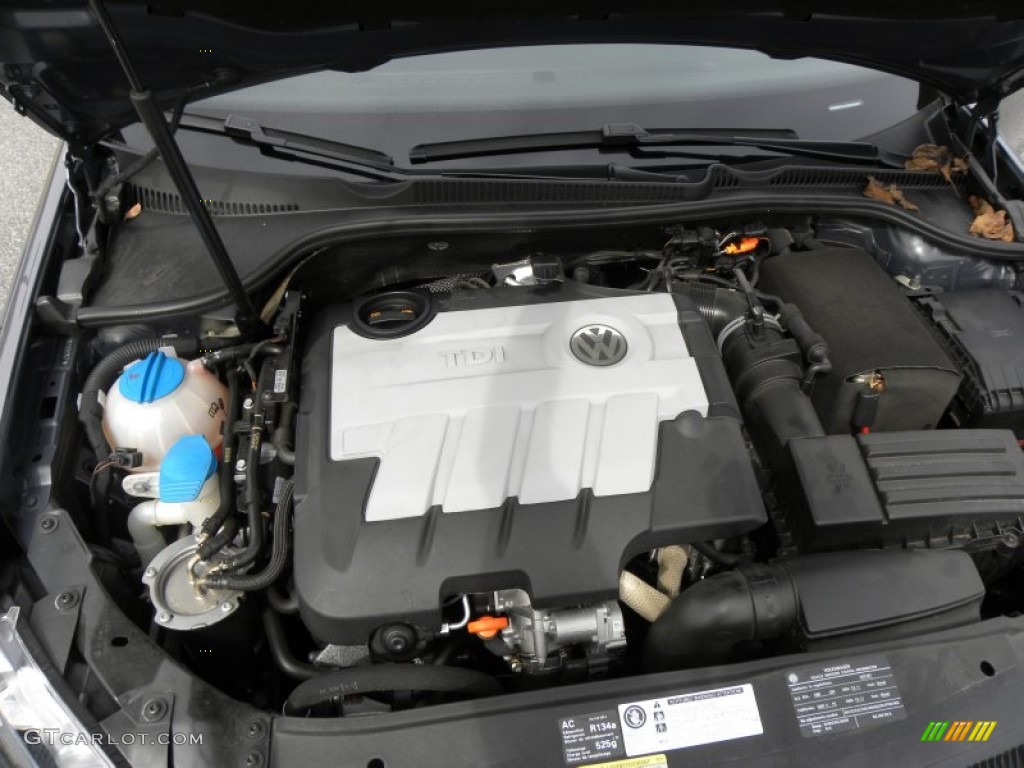 2011 Volkswagen Golf 2 Door TDI Engine Photos