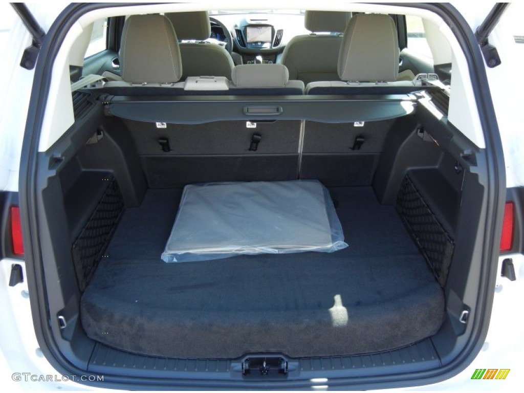 2013 Ford C-Max Hybrid SE Trunk Photo #72384333