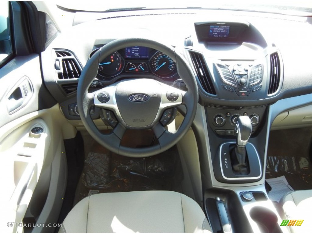 2013 Ford Escape SE 2.0L EcoBoost Medium Light Stone Dashboard Photo #72385146