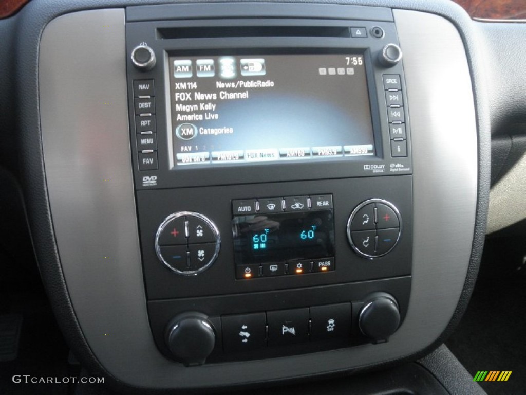 2013 GMC Yukon XL SLT 4x4 Controls Photo #72385986
