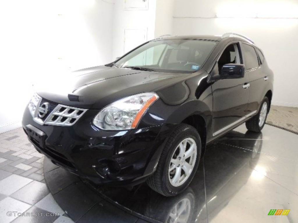 2011 Rogue SV AWD - Wicked Black / Black photo #1