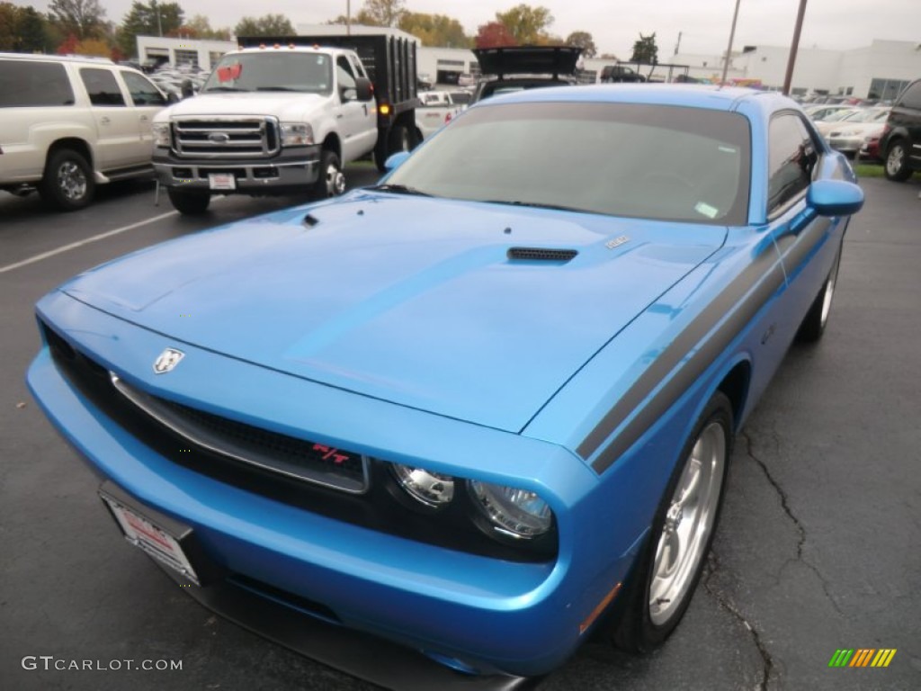 B5 Blue Pearlcoat 2010 Dodge Challenger R/T Classic Exterior Photo #72386898