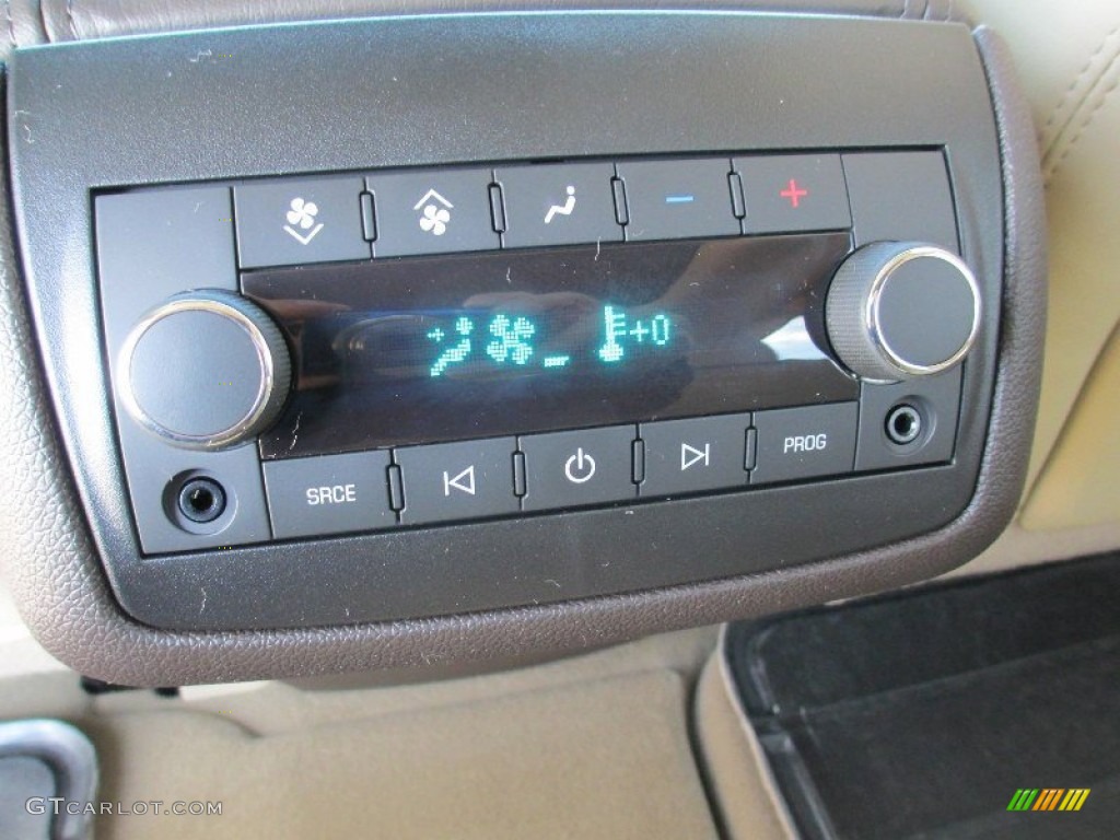 2012 Enclave FWD - White Diamond Tricoat / Cashmere photo #36