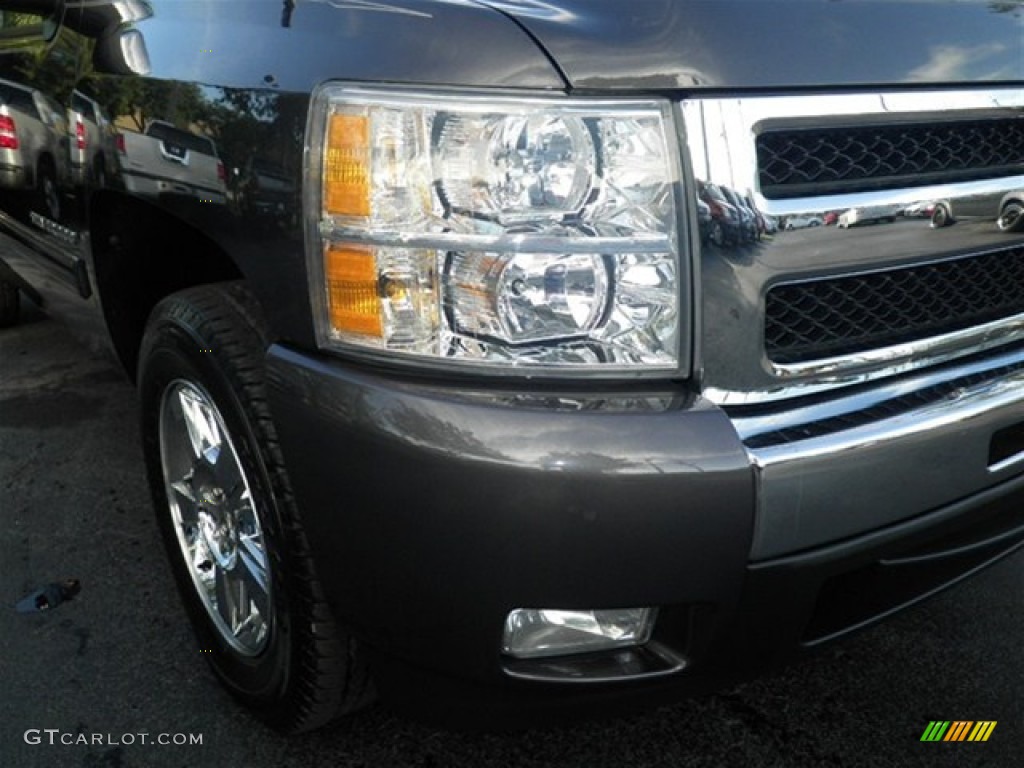 2011 Silverado 1500 LT Crew Cab - Taupe Gray Metallic / Ebony photo #2