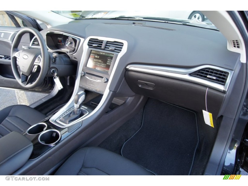 2013 Ford Fusion SE 1.6 EcoBoost Charcoal Black Dashboard Photo #72393639