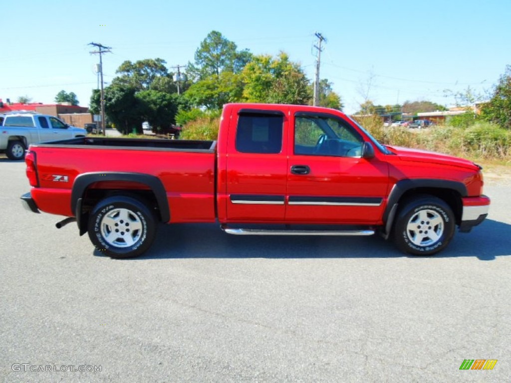 2006 Silverado 1500 LT Extended Cab 4x4 - Victory Red / Tan photo #6
