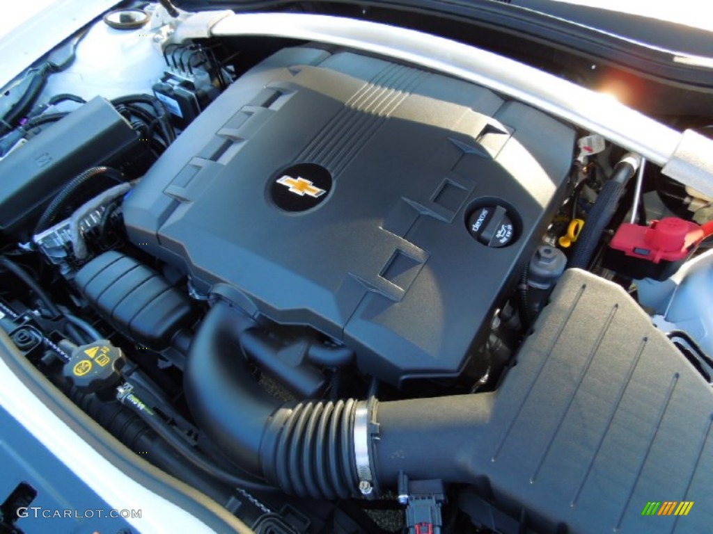 2013 Chevrolet Camaro LT/RS Convertible Engine Photos