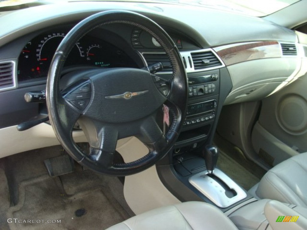 2004 Pacifica AWD - Graphite Gray Metallic / Light Taupe photo #9