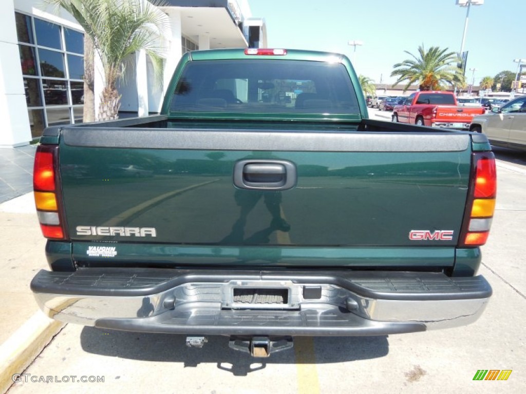 2007 Sierra 1500 Classic SL Crew Cab - Medium Green Metallic / Neutral photo #3