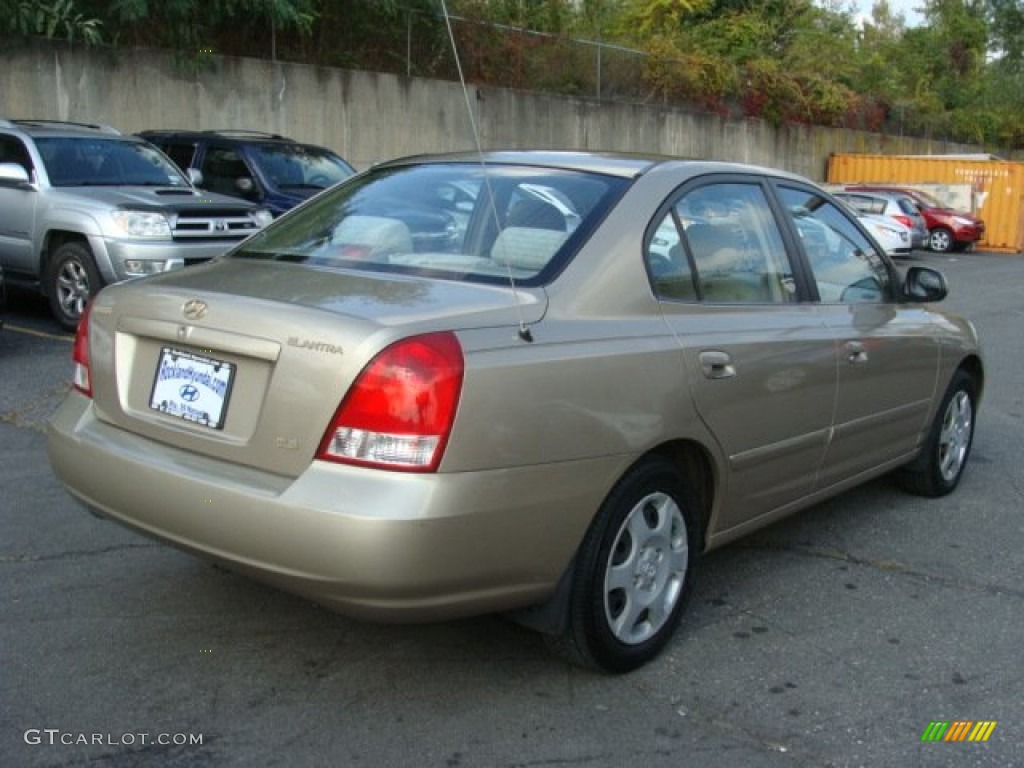 2002 Elantra GLS Sedan - Champagne Beige / Beige photo #4