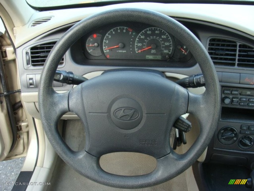2002 Elantra GLS Sedan - Champagne Beige / Beige photo #11