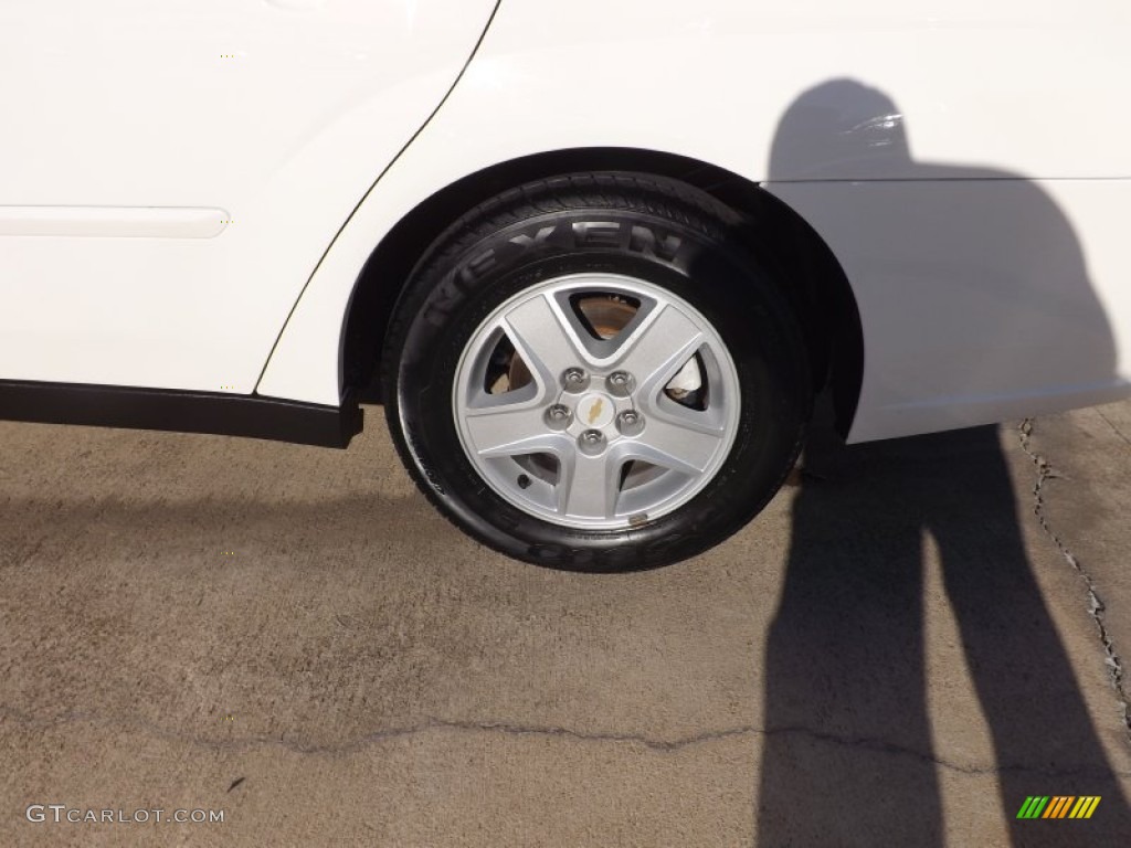 2005 Malibu LS V6 Sedan - White / Gray photo #19