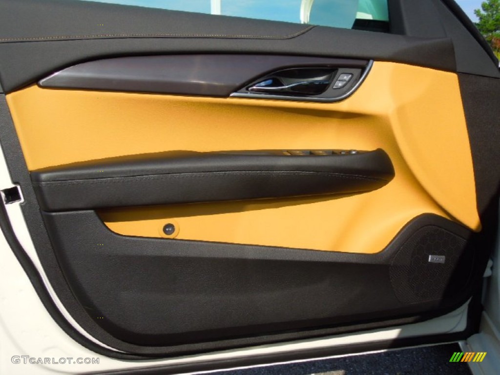 2013 Cadillac ATS 2.5L Caramel/Jet Black Accents Door Panel Photo #72402194