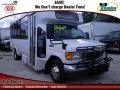 2007 Oxford White Ford E Series Van E450 Super Duty Passenger Bus  photo #1