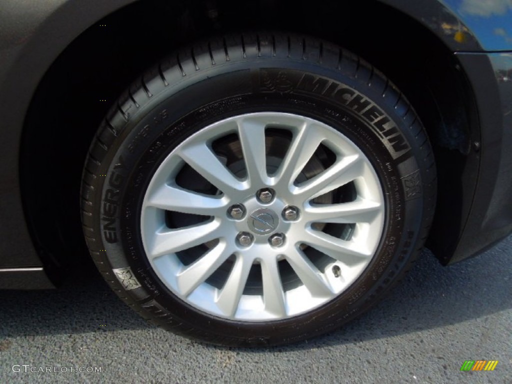 2013 Chrysler 300 Standard 300 Model Wheel Photo #72406113