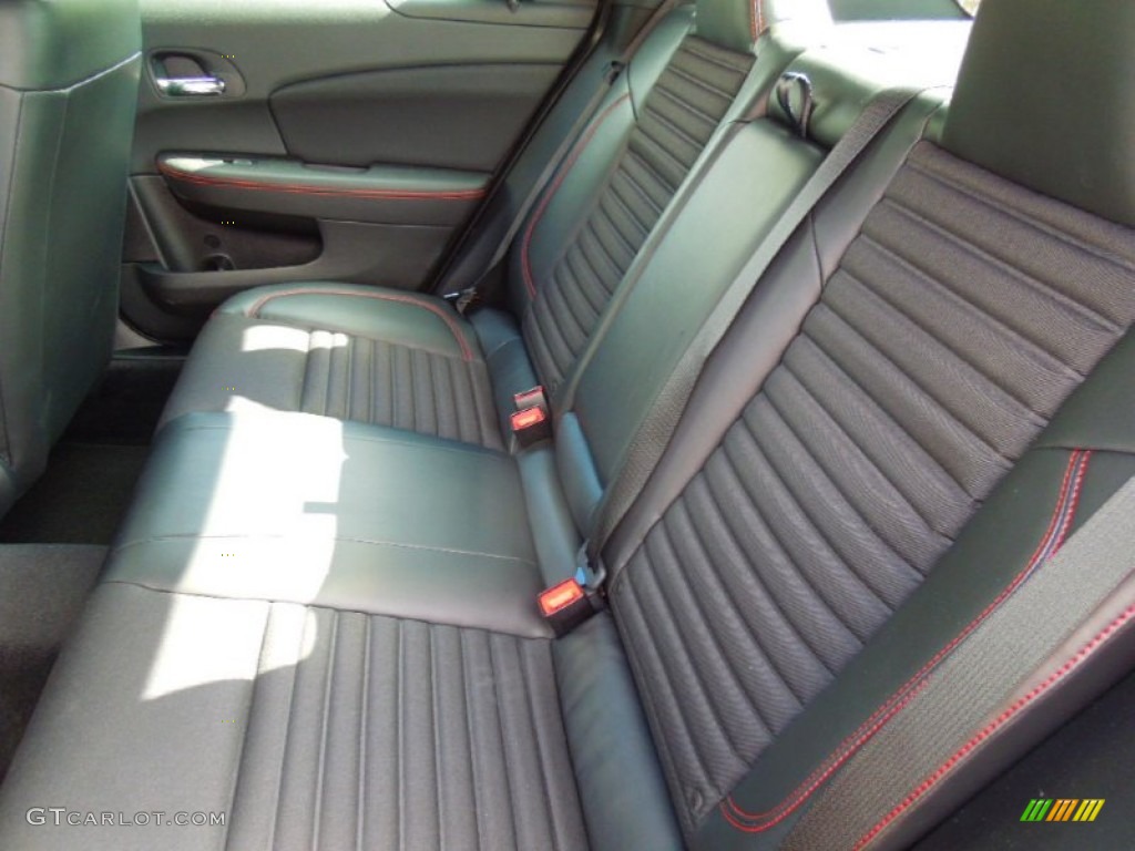 Black/Red Interior 2013 Dodge Avenger R/T Photo #72406690