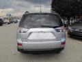 Cool Silver Metallic - Outlander ES 4WD Photo No. 4