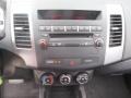 Cool Silver Metallic - Outlander ES 4WD Photo No. 12