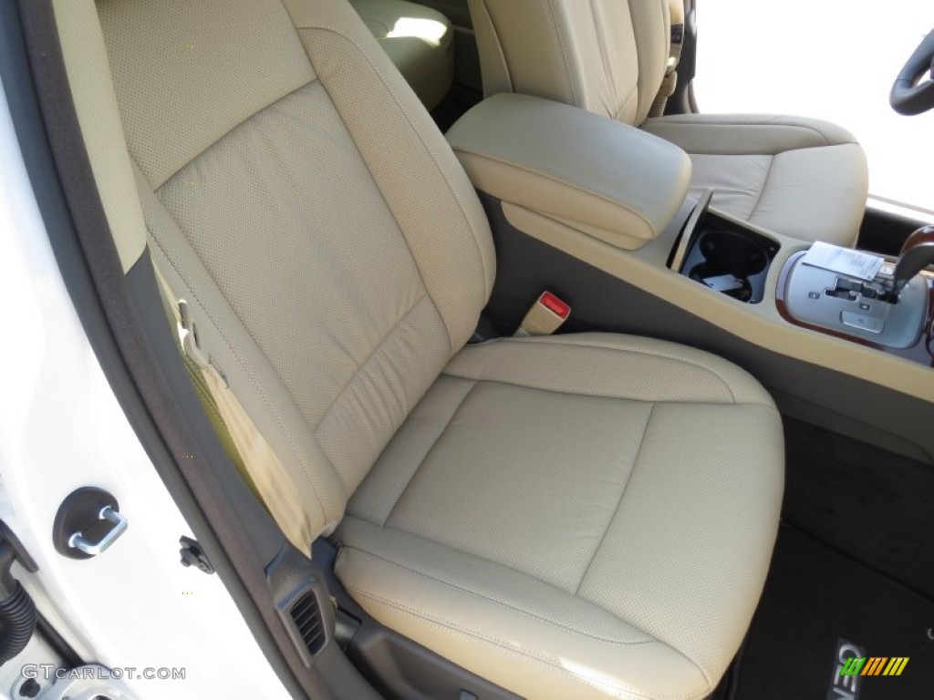 Cashmere Interior 2013 Hyundai Genesis 3.8 Sedan Photo #72408137