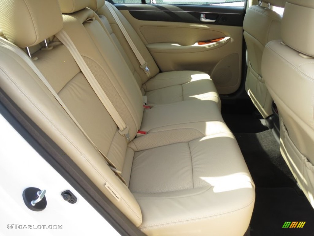2013 Hyundai Genesis 3.8 Sedan Rear Seat Photo #72408179