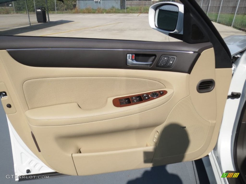 2013 Hyundai Genesis 3.8 Sedan Cashmere Door Panel Photo #72408219