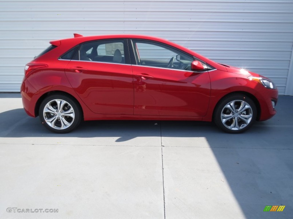 2013 Elantra GT - Volcanic Red / Beige photo #2