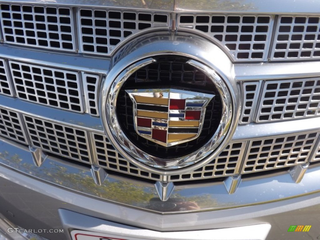 2013 Cadillac XTS Platinum FWD Marks and Logos Photo #72408719