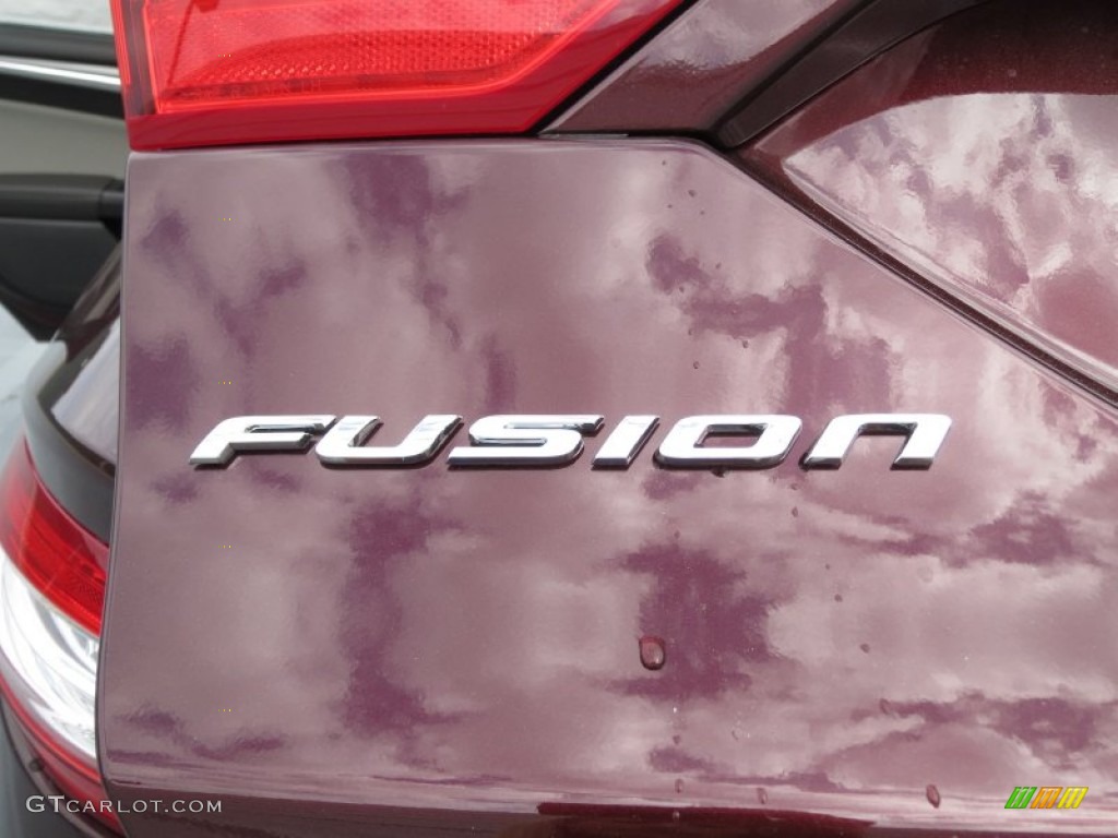 2013 Fusion S - Bordeaux Reserve Red Metallic / Earth Gray photo #13