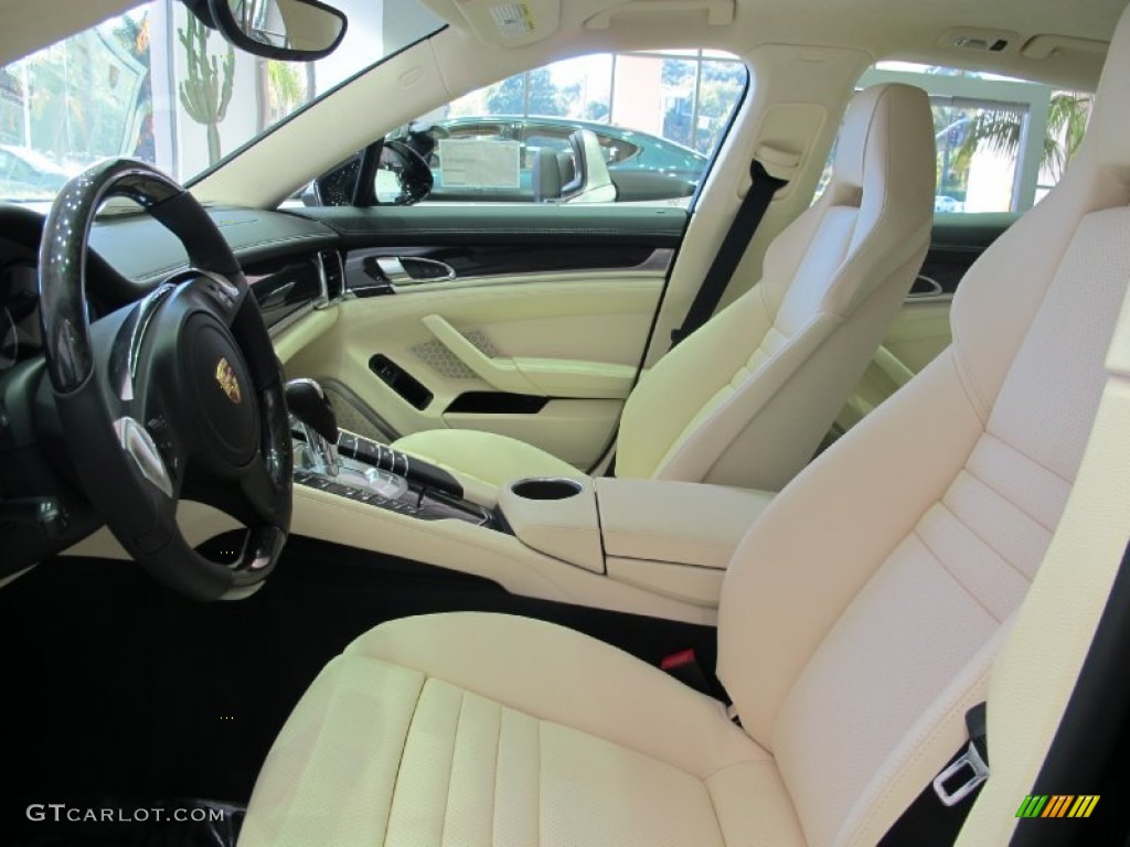 Black/Cream Interior 2013 Porsche Panamera Turbo Photo #72410324