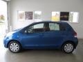 2009 Blazing Blue Pearl Toyota Yaris 5 Door Liftback  photo #2