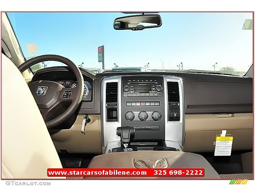 2012 Ram 1500 Lone Star Quad Cab - Bright White / Light Pebble Beige/Bark Brown photo #28