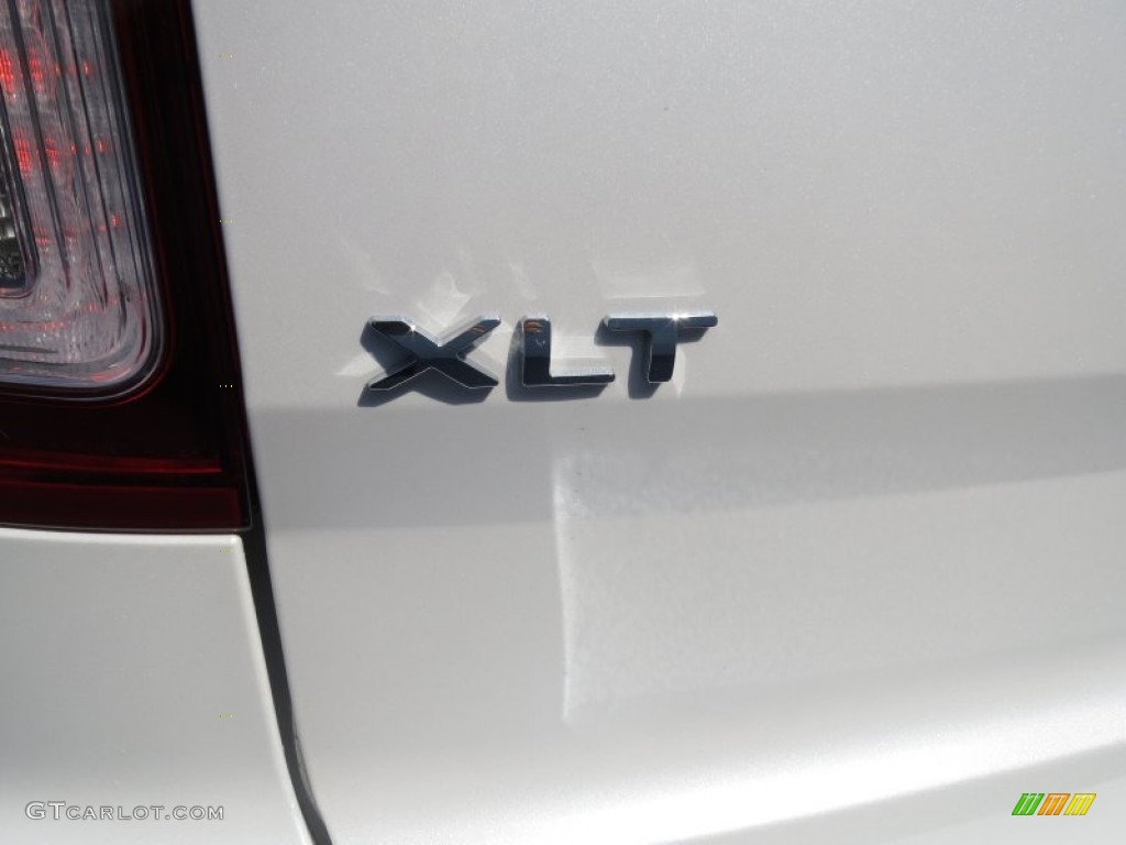 2013 Explorer XLT EcoBoost - White Platinum Tri-Coat / Charcoal Black photo #12