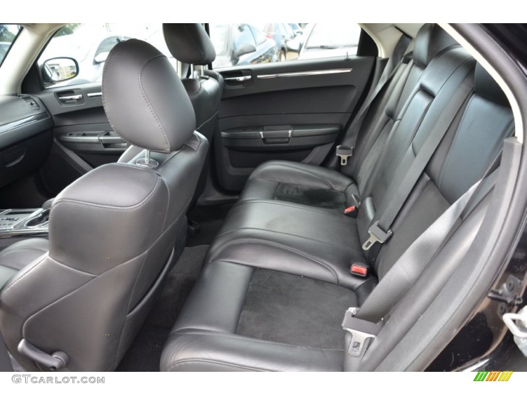 Dark Slate Gray Interior 2010 Chrysler 300 SRT8 Photo #72415883