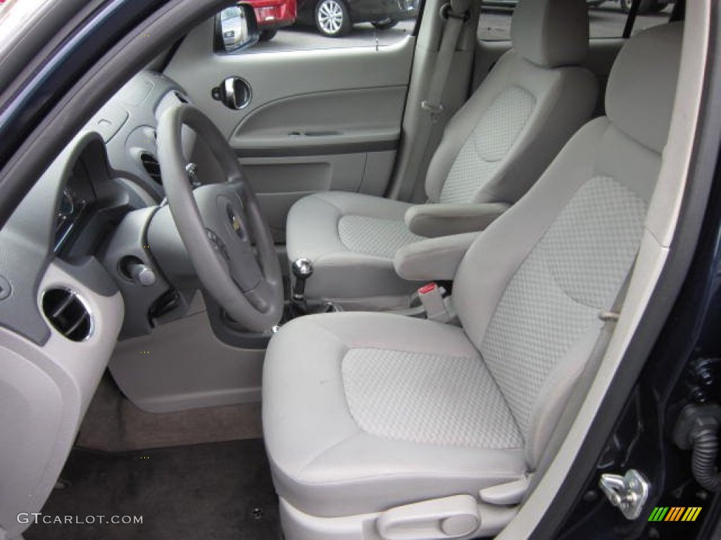 Gray Interior 2010 Chevrolet HHR LS Photo #72416144