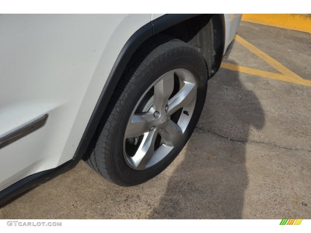 2011 Grand Cherokee Limited - Stone White / Black/Light Frost Beige photo #15