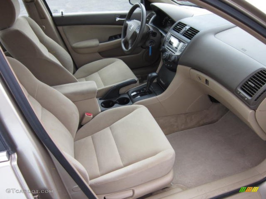 2006 Accord LX Sedan - Desert Mist Metallic / Ivory photo #10