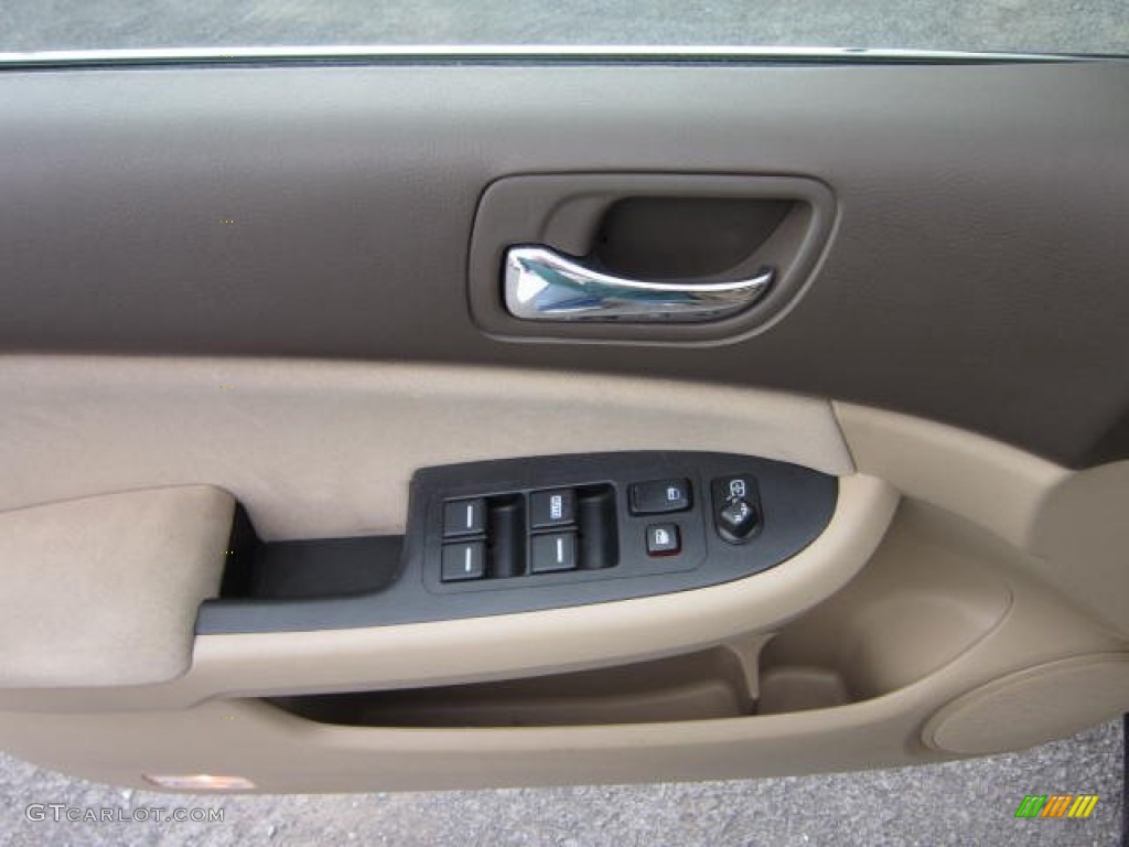 2006 Accord LX Sedan - Desert Mist Metallic / Ivory photo #17