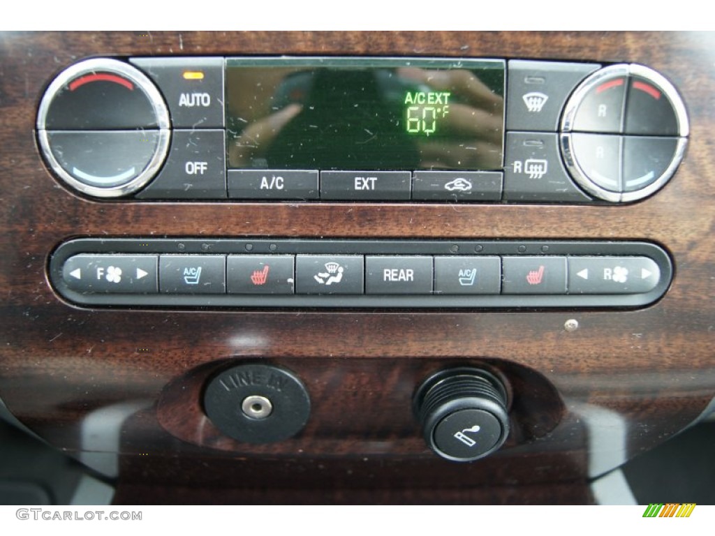 2008 Ford Expedition EL Limited 4x4 Controls Photo #72419285