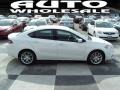 Bright White - Dart SXT Photo No. 3