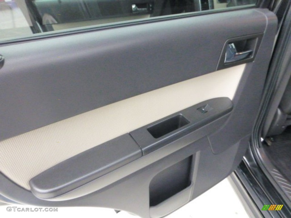 2011 Mercury Mariner Premier Black Door Panel Photo #72424190