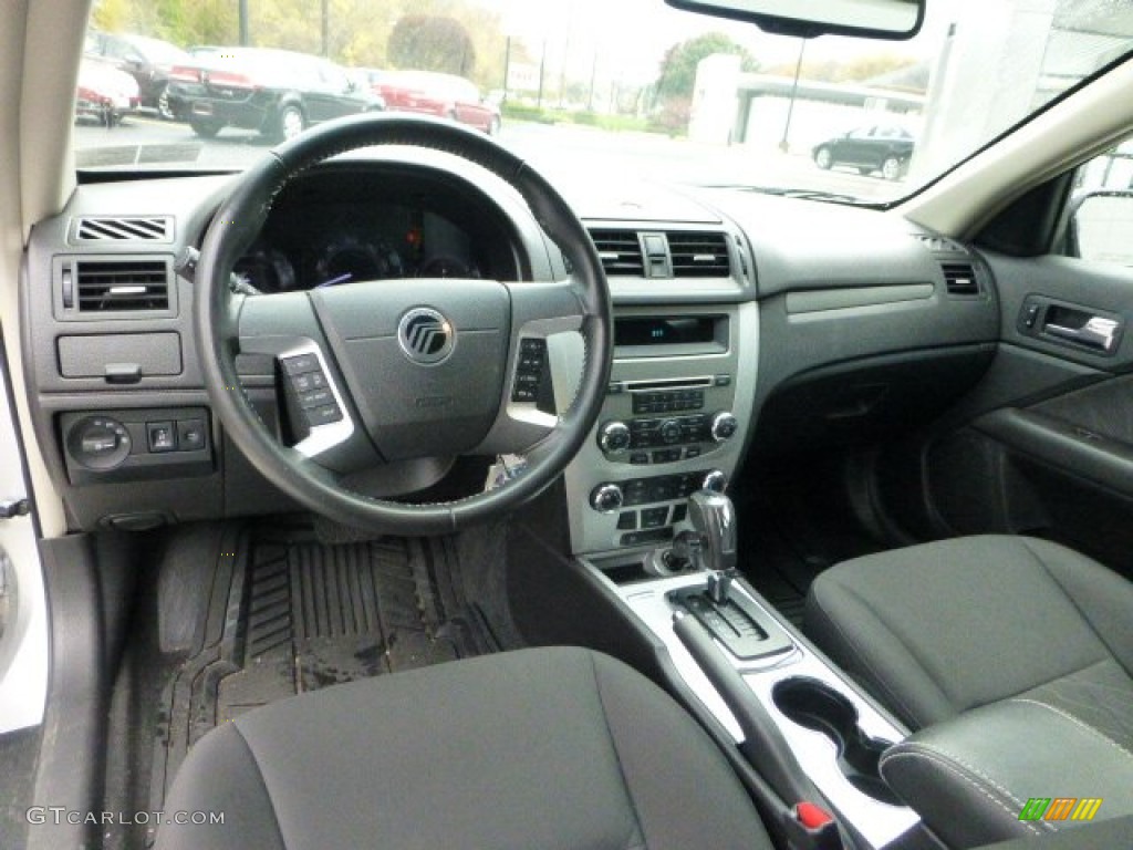 Dark Charcoal Interior 2011 Mercury Milan I4 Photo #72425204