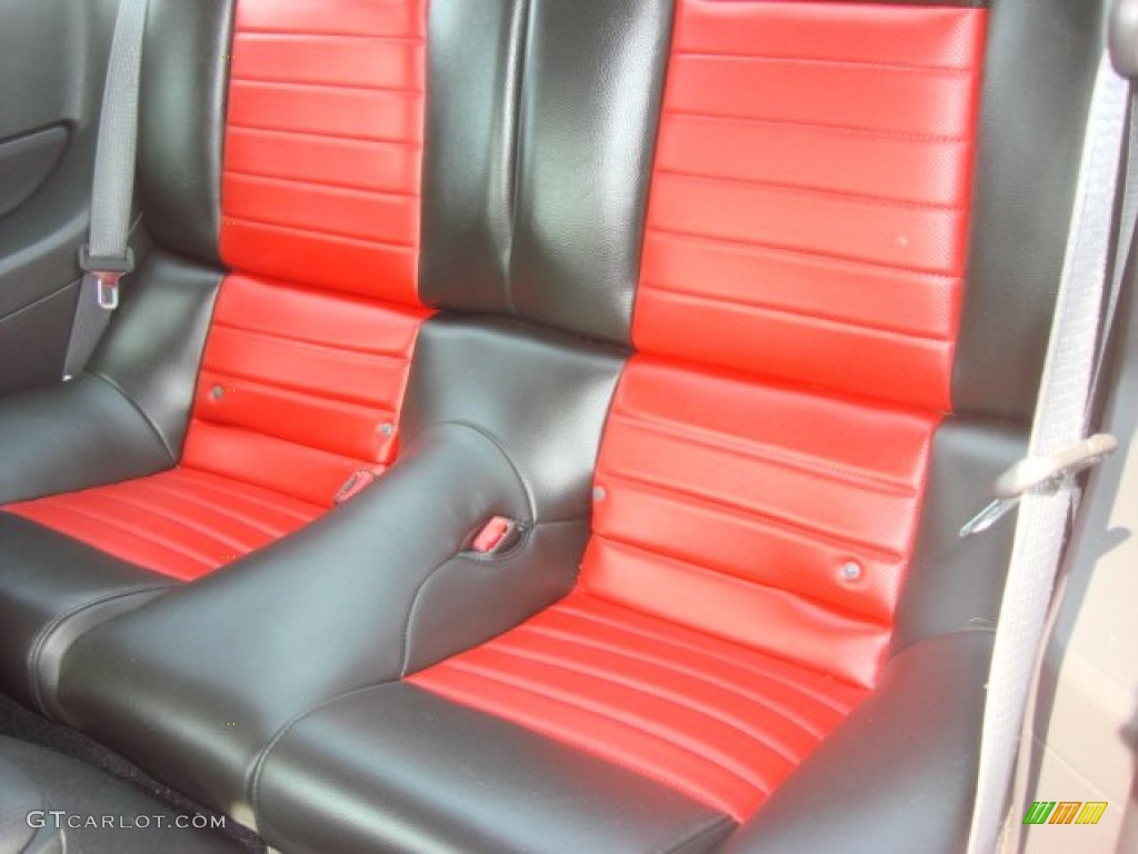 2007 Ford Mustang Shelby GT500 Coupe Rear Seat Photo #72426314
