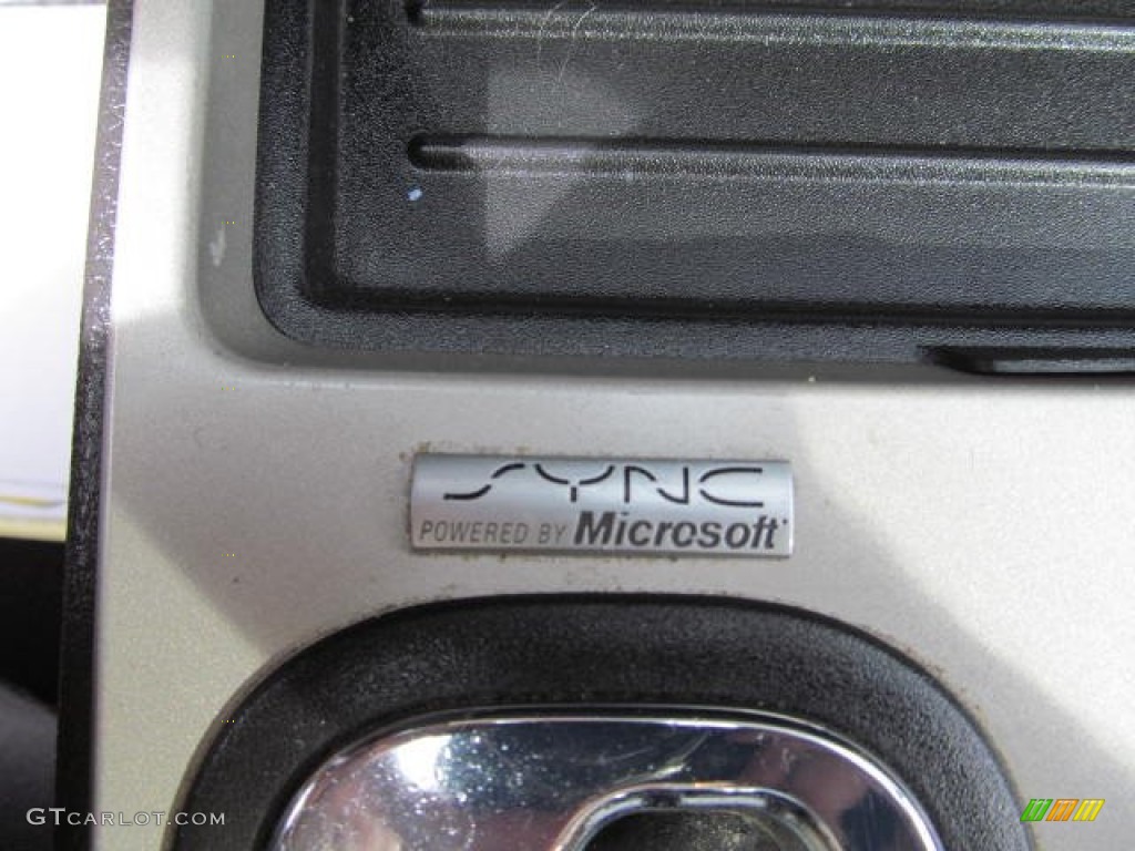 2008 Edge Limited AWD - Vapor Silver Metallic / Charcoal photo #17