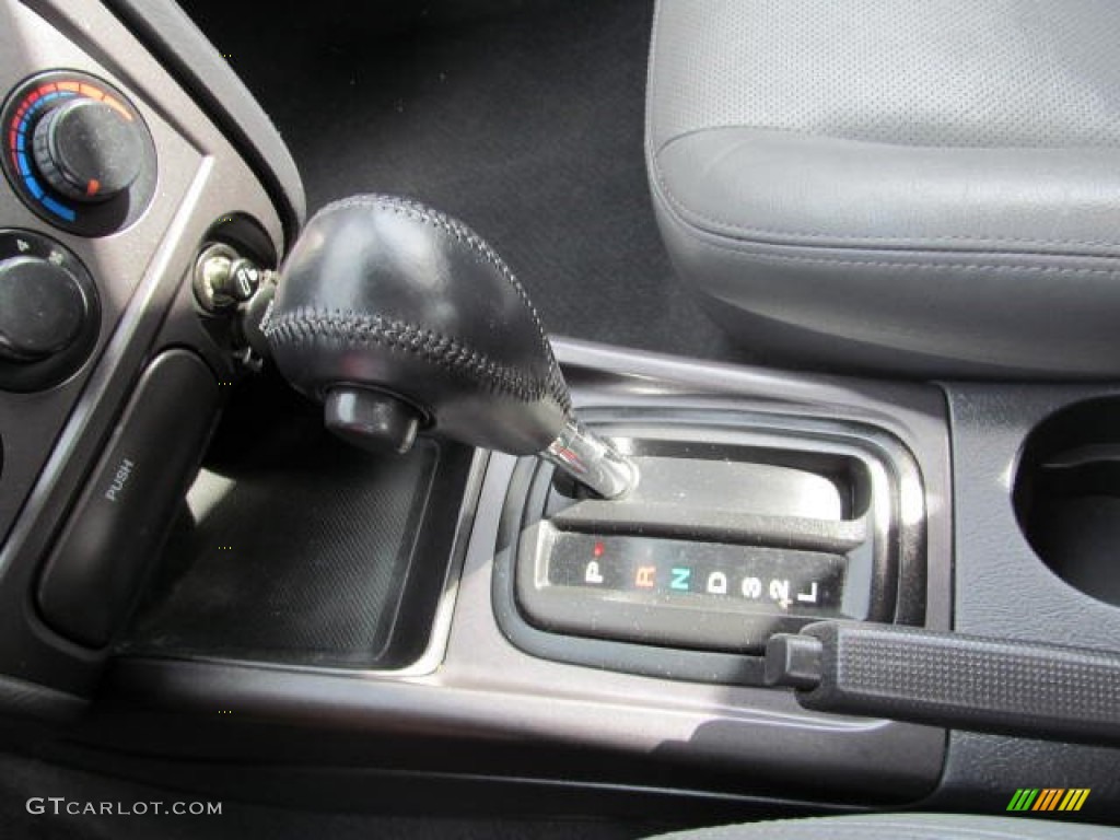 2006 Elantra GT Hatchback - Ebony Black / Gray photo #16