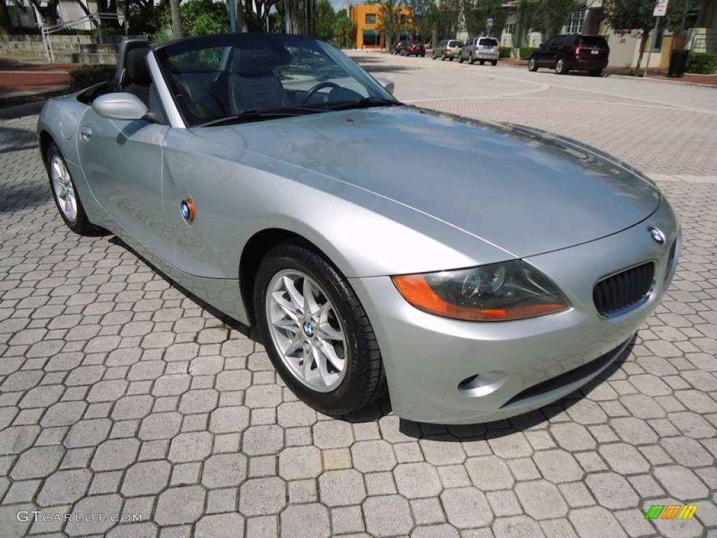 2004 Z4 2.5i Roadster - Titanium Silver Metallic / Black photo #6