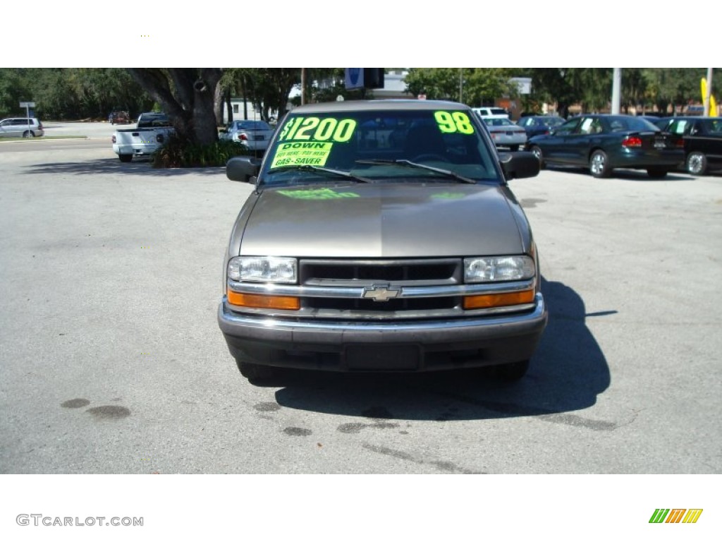 1998 S10 LS Regular Cab - Pewter Metallic / Graphite photo #7
