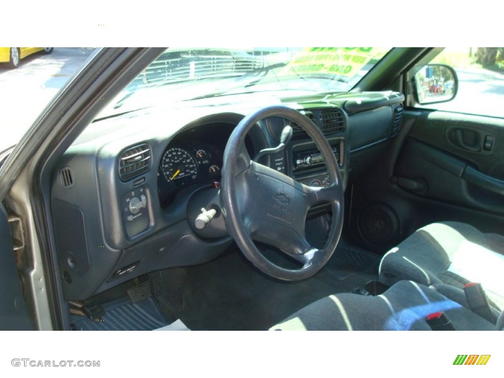 1998 S10 LS Regular Cab - Pewter Metallic / Graphite photo #10